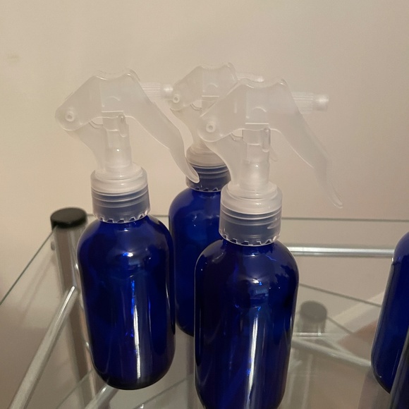 Amber and Cobalt Blue Glass Spray Bottles Never used. - Picture 4 of 5